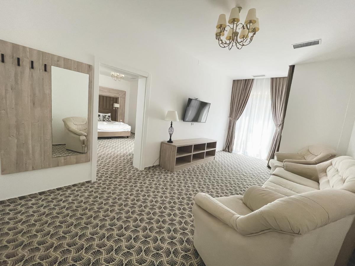 Majestic Boutique Hotel Adult Only Băile Felix Екстериор снимка