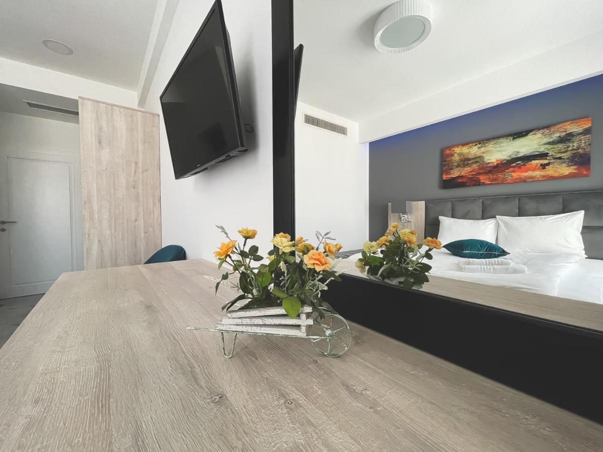 Majestic Boutique Hotel Adult Only Băile Felix Екстериор снимка